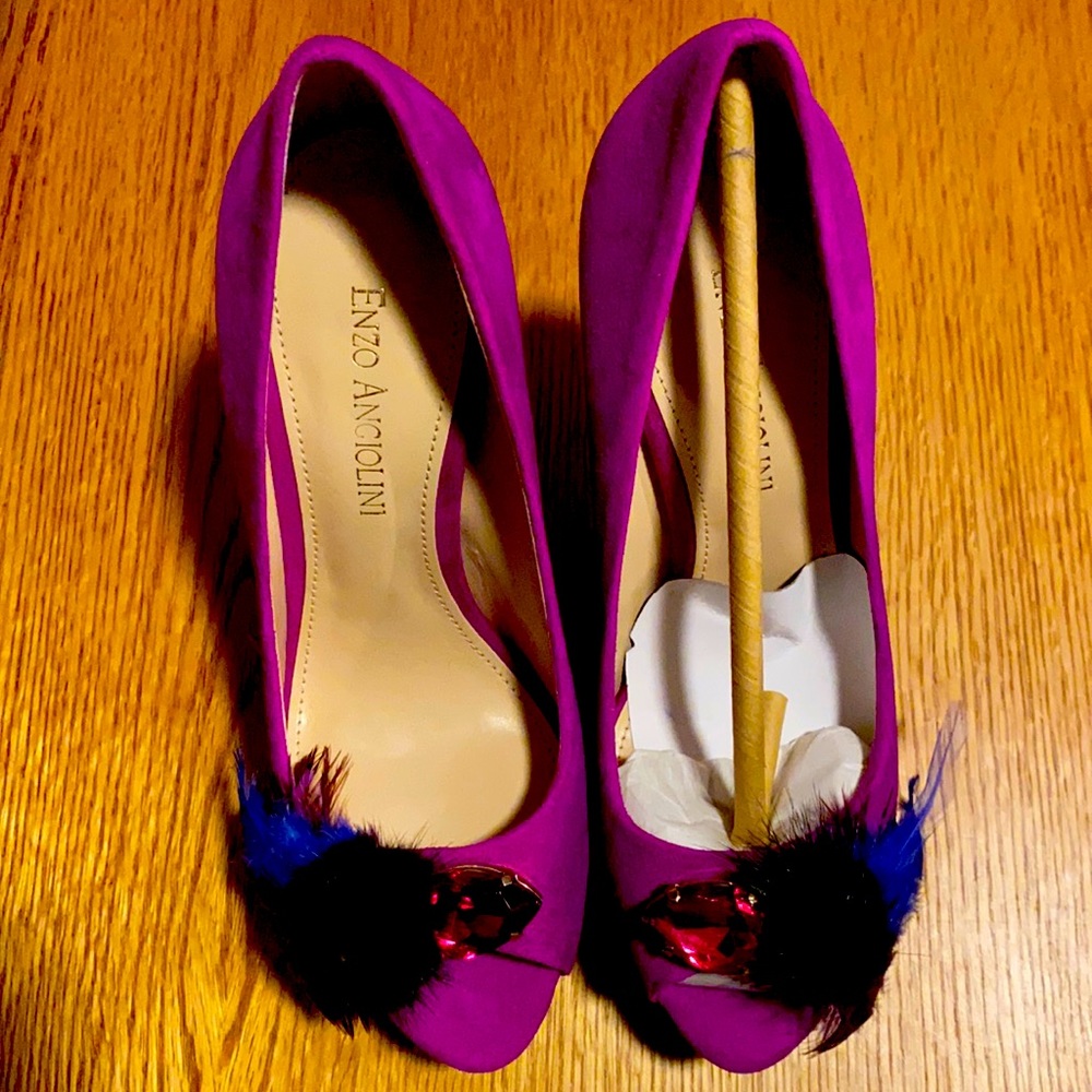 Suede, platform peep toe